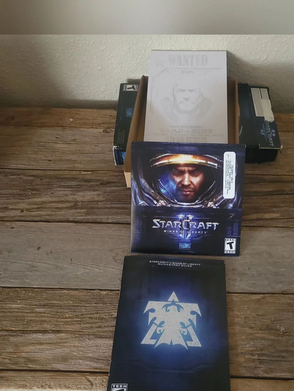 StarCraft II: Wings of Liberty (PC, 2010) — 100% Complete In Box (CIB)